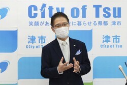 動画サムネイル:令和4年7月22日定例記者会見の様子