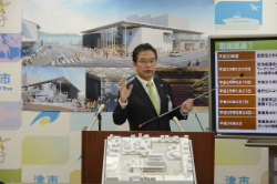 動画サムネイル:平成29年11月13日定例記者会見