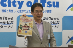 写真:平成27年5月22日定例記者会見の様子