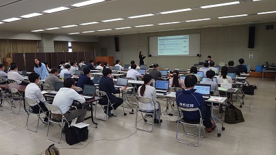 写真：令和7年度DX実践研修の様子