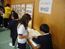 写真：ユニバーサルデザイン（UD）に関する発表・啓発活動の様子6