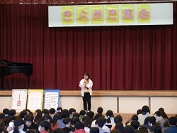 写真:津市ユニバーサルデザイン連絡協議会会長のお話の様子