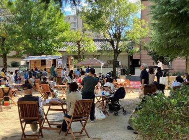 写真：賑わい創出の取組の様子