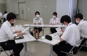 写真：インターンシップの様子4