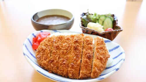 写真：カツカレー