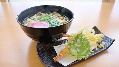 写真：天ぷらうどん
