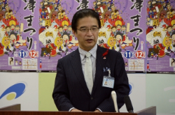 写真：平成26年10月2日定例記者会見の様子