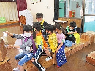 写真：ごっこ遊びの様子