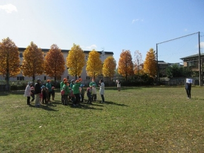 写真：秋の遠足の様子