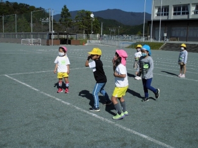 写真：みさとの丘学園との交流の様子