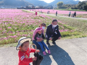 写真：とことめの里一志コスモス畑鑑賞