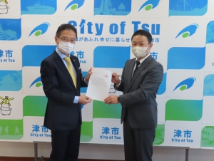 写真：連合三重津地域協議会要望