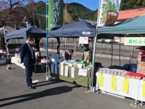 写真:みすぎ祭り出店