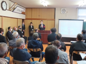 写真:なるせ自然共和国セレモニーあいさつ