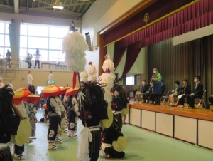 写真:かんこ踊り挨拶