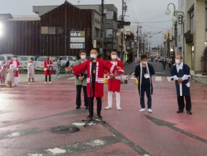 写真:津まつり郷土芸能挨拶
