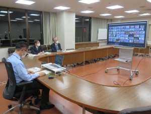 写真:全国市長会社会文教委員会 子ども・子育て検討会議