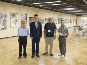 写真：第9回芳墨会合同水墨画展