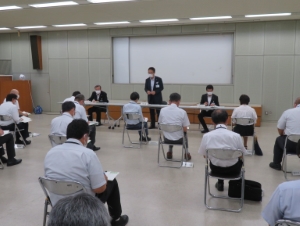 写真：台風第14号連絡調整会議