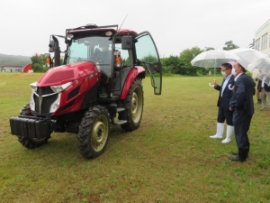 写真：トラクター