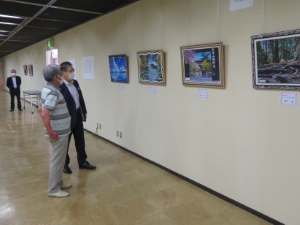 写真：松寿会創作絵画展