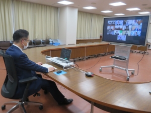 写真：国保連合会オンライン会議