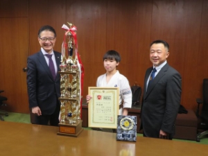 写真：服部匠真選手（朝陽）