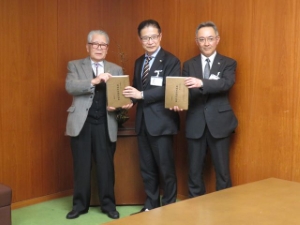 写真：佐佐木信綱吟詠集