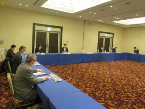 写真:夢・志事塾 経営会議