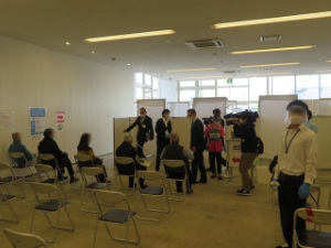 写真:インターガーデン集団接種会場1