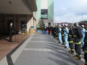 写真：津駅前防火防災訓練3