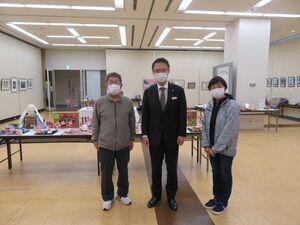 写真：ふれあい長寿津 趣味の作品展