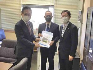 写真：港湾局 坂巻健太 審議官