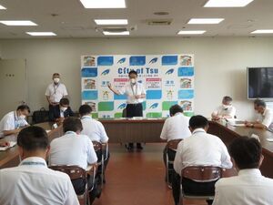 写真:第100回新型コロナウイルス感染症対策本部会議