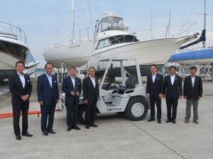 写真：ヨット・モーターボート牽引車納車式