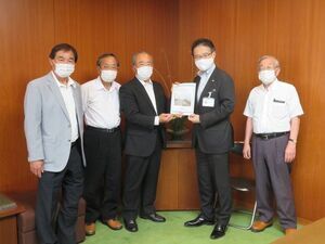 写真:津北部地域海岸整備促進協議会要望