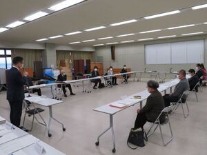 写真:廃棄物減量等推進審議会委員委嘱式2