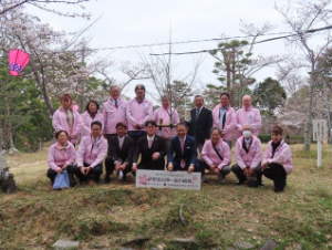 写真：津中央ライオンズクラブ桜植樹贈呈式2