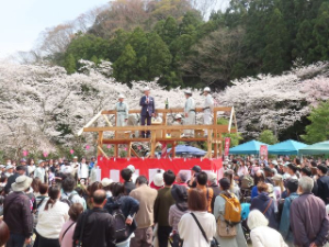 写真：榊原温泉さくら祭り 挨拶