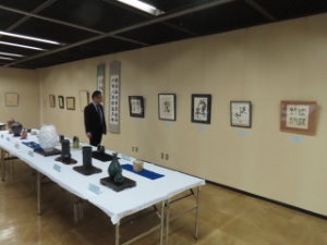 写真：第34回NTT-OB・OG作品展鑑賞