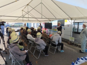 写真：津興橋建設工事現場見学会1