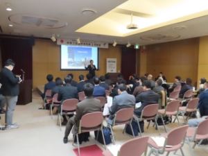 写真:津商工会議所青年部例会 講演