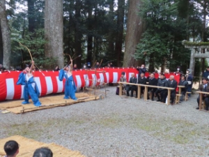 写真:三重県指定無形民俗文化財「牛蒡(ごんぼ)祭」
