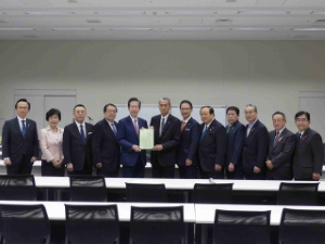 写真：安全・安心の道づくりを求める全国大会 特別要望5