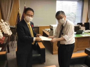 写真：消防庁 横田真二長官