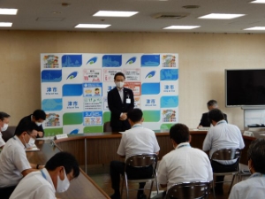 写真：第45回新型コロナウイルス感染症対策本部会議