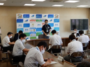 写真：第35回新型コロナウイルス感染症対策本部会議