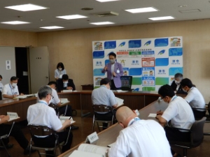 写真：第28回新型コロナウイルス感染症対策本部会議