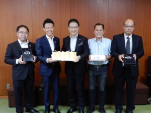 写真：地上の星