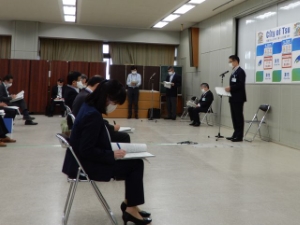 写真：第17回新型コロナウイルス感染症対策本部会議